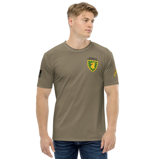 Charlie Co USDB Battalion Store 1 Core Men's SS Performance Tee - hBDxs4